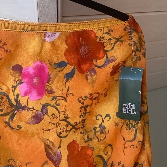NWT Wild Fable Women's Chiffon Slip Mini Skirt Size Medium - Picture 2 of 7